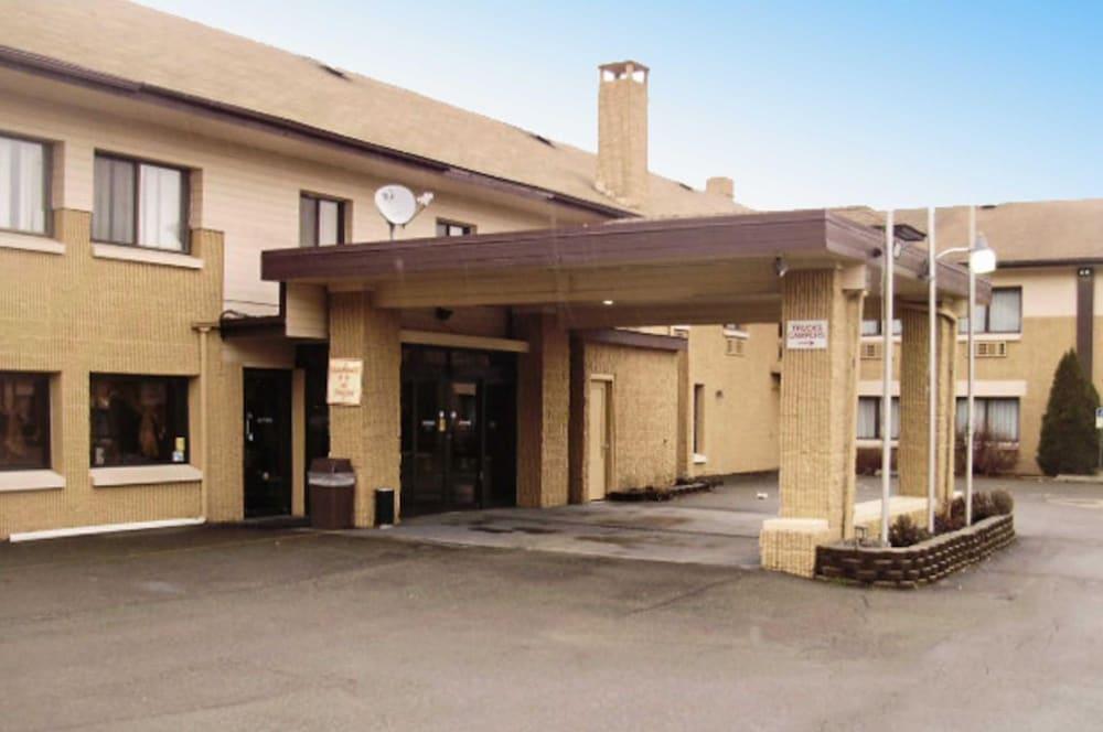 Hotel Quality & Vestal 2*